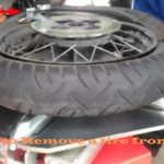 How to Remove a Tire from a Rim